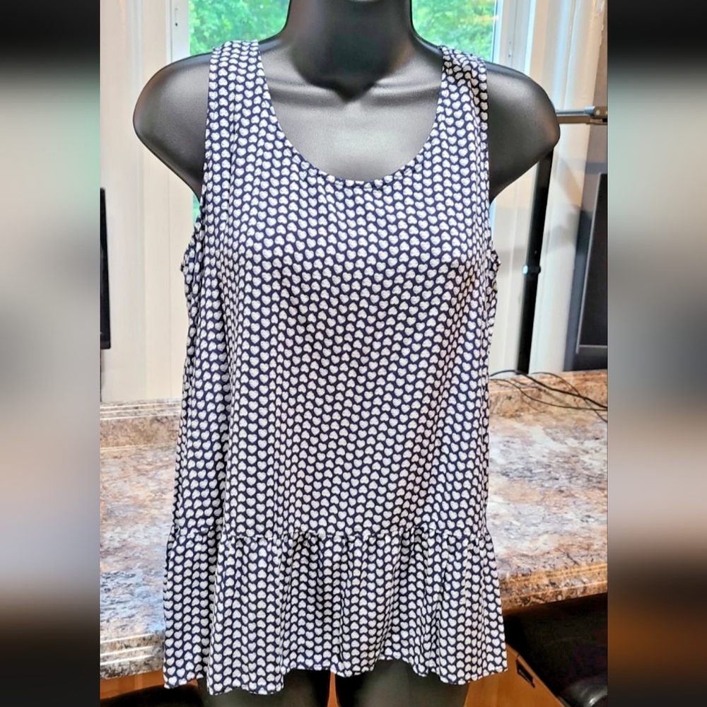 GAP Black and White Ruffled Tank Top M
